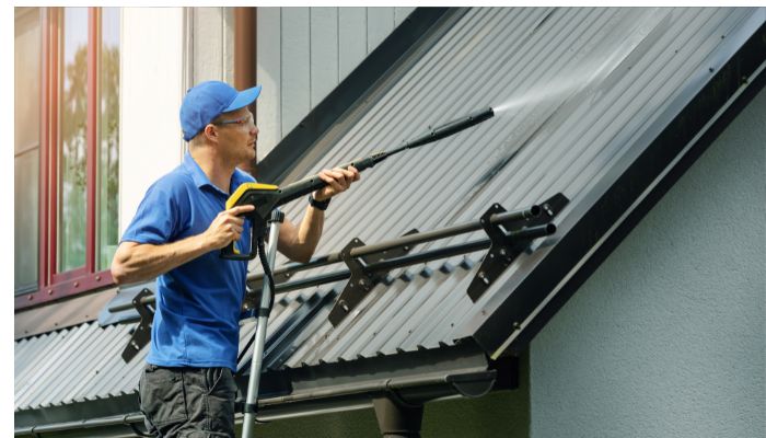roof cleaning