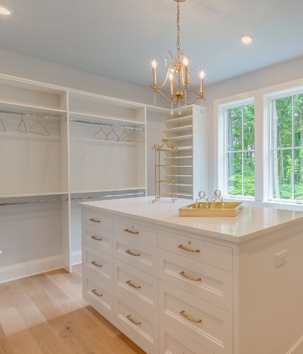 Custom Closets design