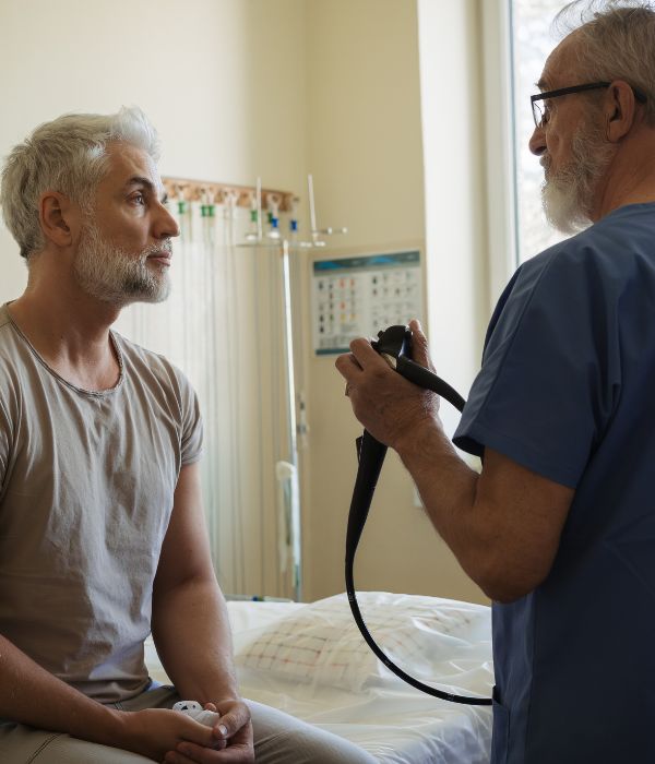 vein doctor with patient